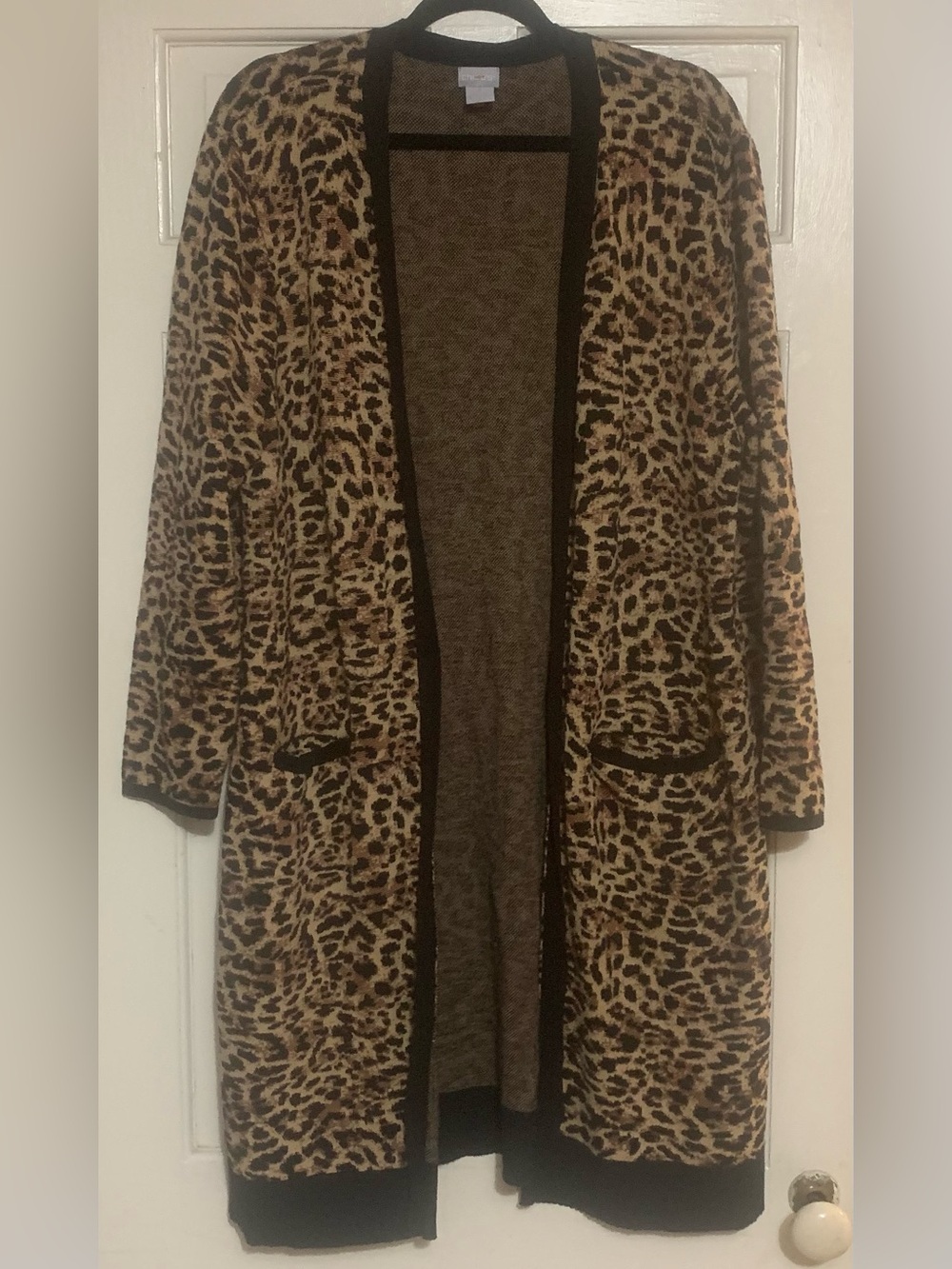Chico's Size 3P Leopard Print Sweater Open Front Duster Cardigan Pockets Mobwife
